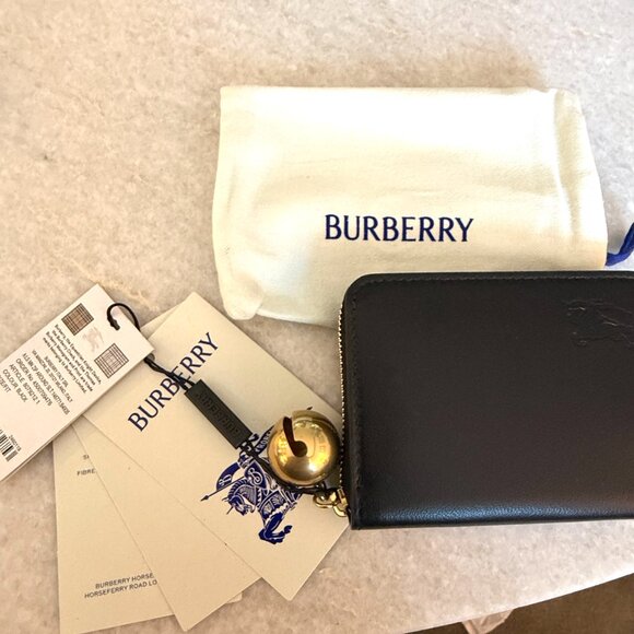 Burberry EKD Black Leather zip Wallet 8079212 - Picture 7 of 14